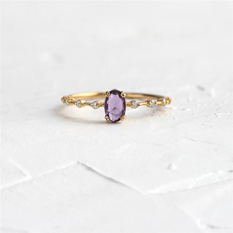 Bague fine en cristal violet