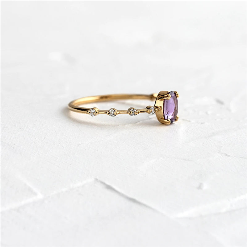 Bague fine en cristal violet