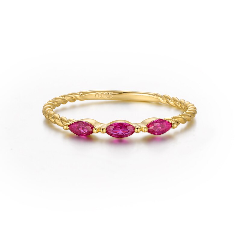 Bague en cristaux roses