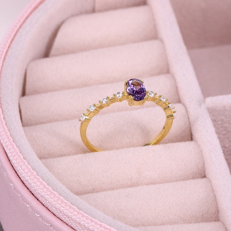 Bague fine en cristal violet